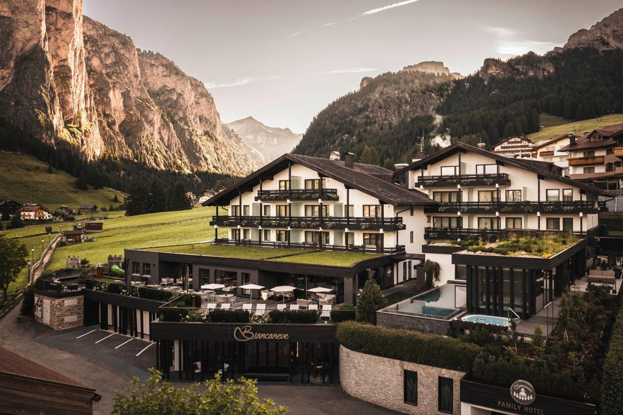 Biancaneve Family Hotel Selva di Val Gardena Eksteriør bilde